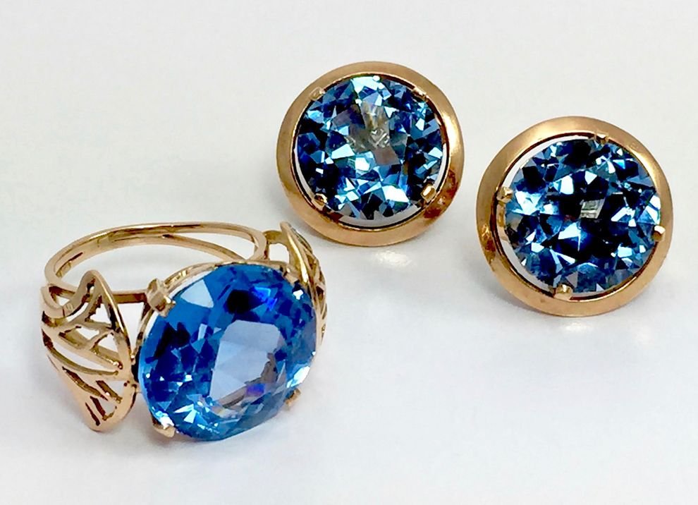 14K Egyptian Ring and Clip Earring Set (1 of 9)