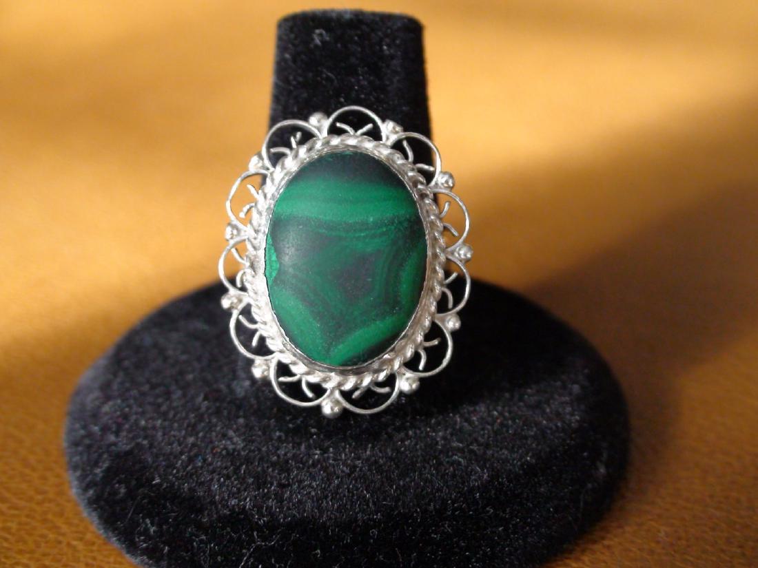 Antique Taxco Sterling Silver Malachite Ring Size 7.5 (1 of 4)