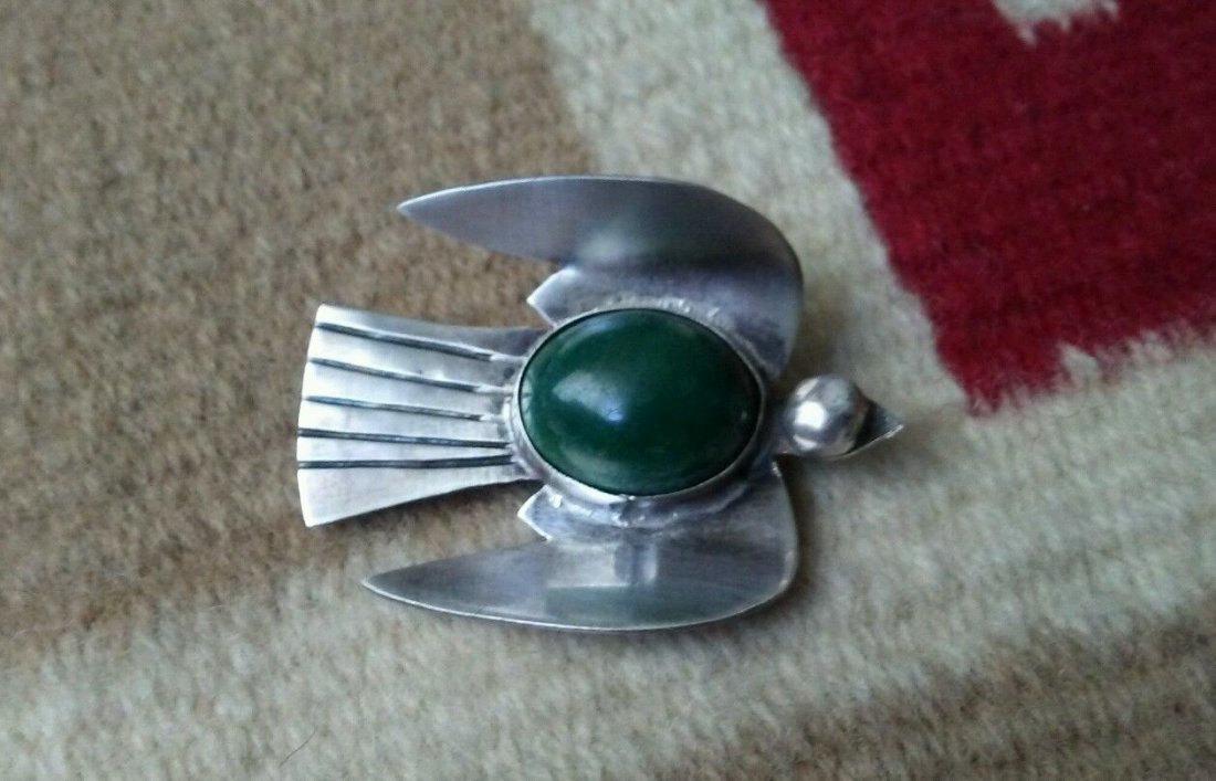 Antique Art Deco Taxco Sterling Silver Jade Sparrow Pin (1 of 5)