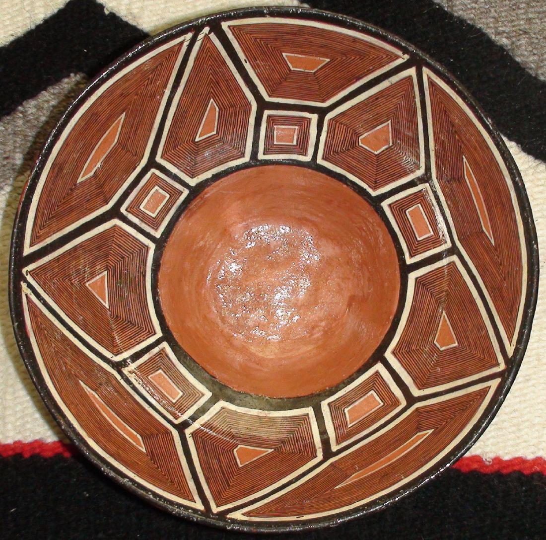 Antique Peruvian Shipibo Pottery Bowl 3 X 7 1/2 Inches (1 of 5)