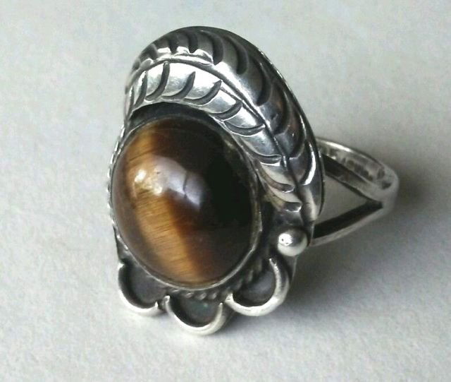 Antique Taxco Sterling Silver Tigers Eye Ring Size 7 (1 of 3)