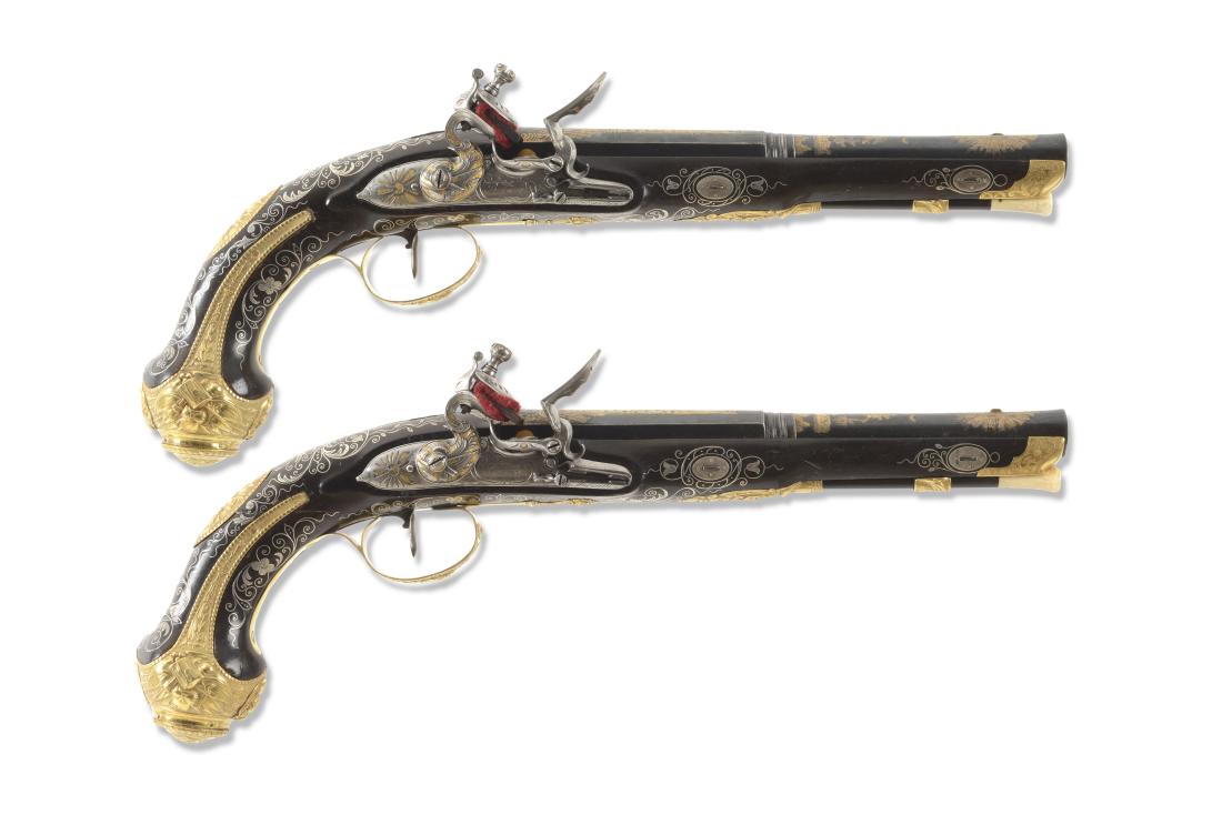 An exceptional pair of flintlock pistols (1 of 9)