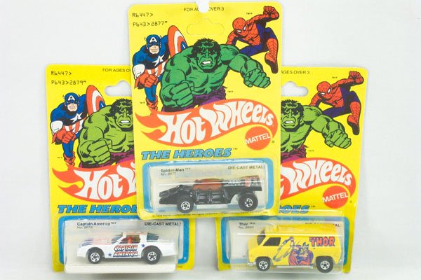 3 Hot Wheels Characters Thor Spider-Man Cap Amer.: No. 2880 yellow Thor, No. 2877 black Spider-Man, & No. 2879 white Captain America