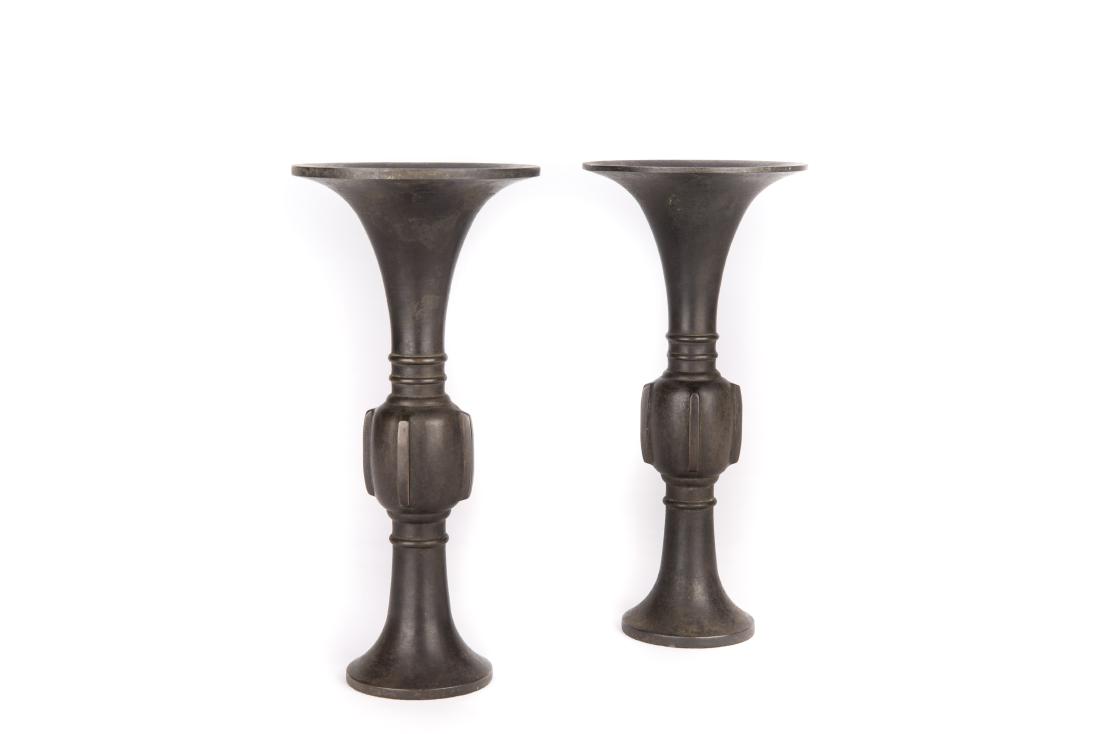 A Pair of Chinese Bronze Flower Stand (1 of 4)