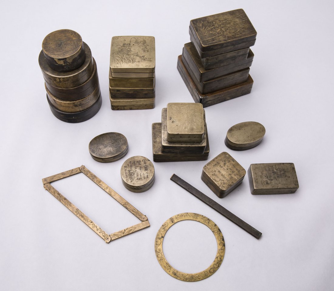 A Set Of Chinese Bronze Ink Box (1 of 6)