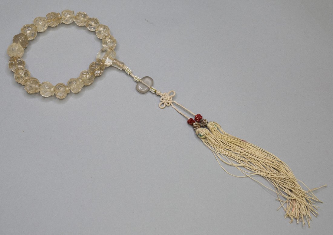 A White Bodhi Beads Bracelet (1 of 4)