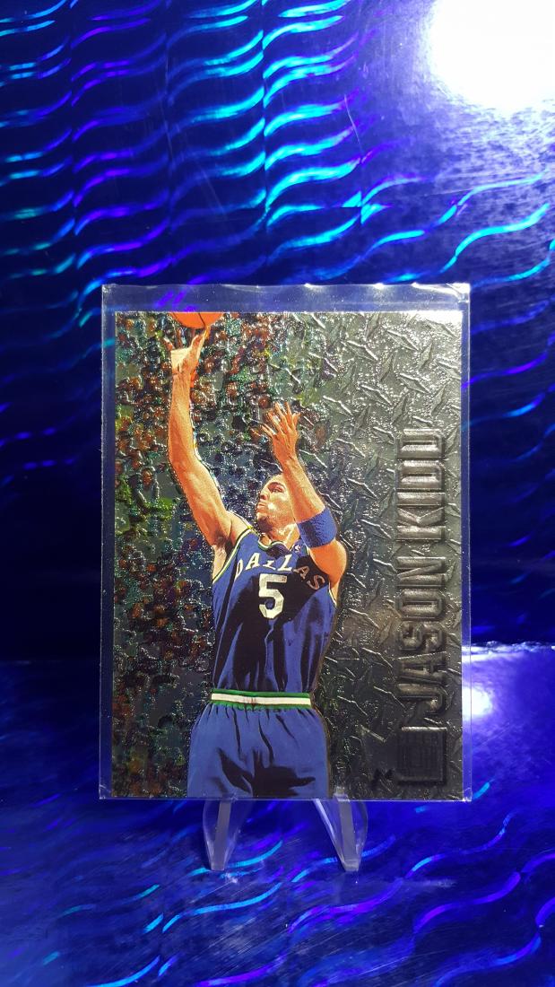 1996-97 Metal #22 Jason Kidd: Card in excelent condition problem free will be shipped in penny sleeve.