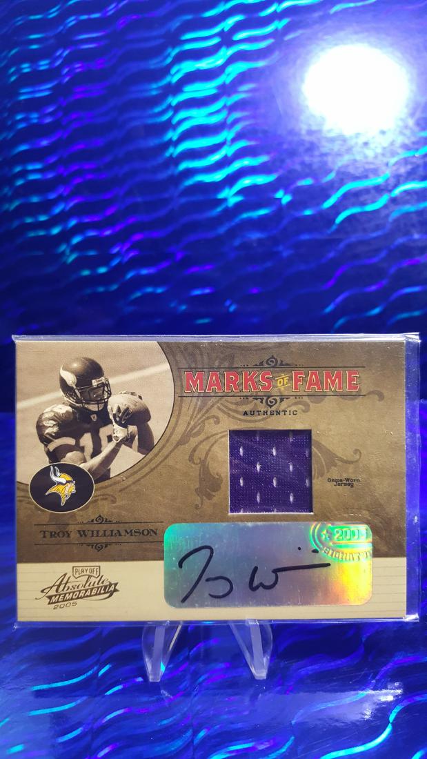 2005 Absolute Memorabilia Marks of Fame Material (1 of 2)