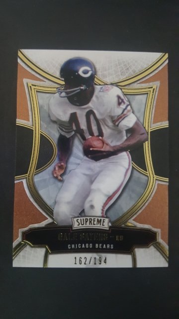 2015 Topps Supreme Copper #93 Gale Sayers: Numbered 162 of 194