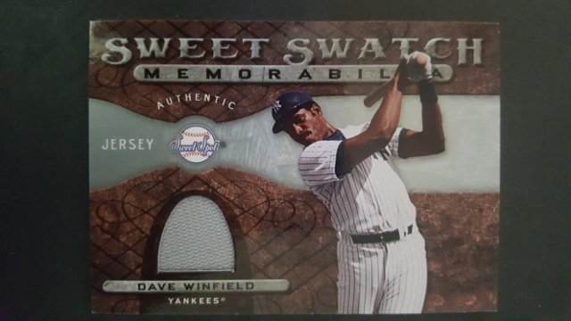 2009 Sweet Spot Swatches #DW Dave Winfield: Mint Condition