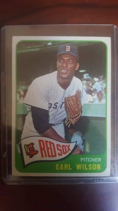 1965 Topps #42 Earl Wilson: EX Condition