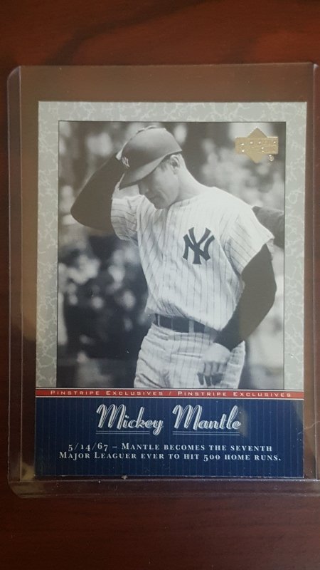 2001 Upper Deck Pinstripe Exclusives Mantle #MM46: Mint Condition