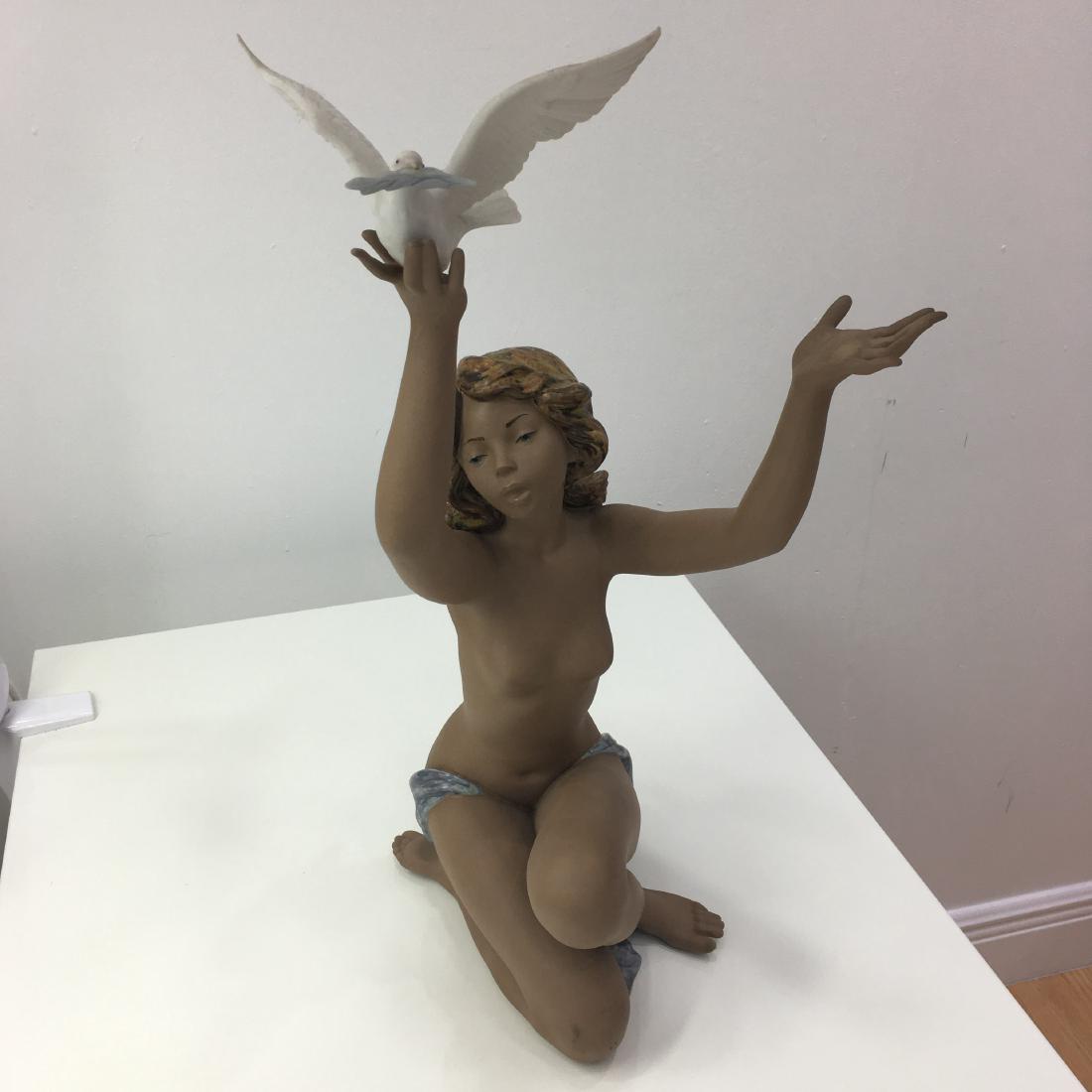 Lladro peace offering base included (1 of 3)