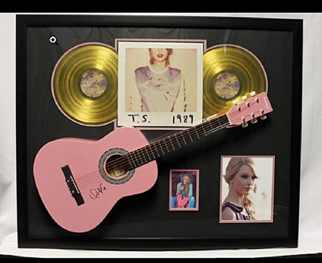 Memorabilia - Taylor Swift (1 of 1)