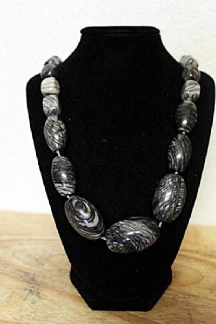 Madagascar Silver Garnet Necklace (1 of 2)