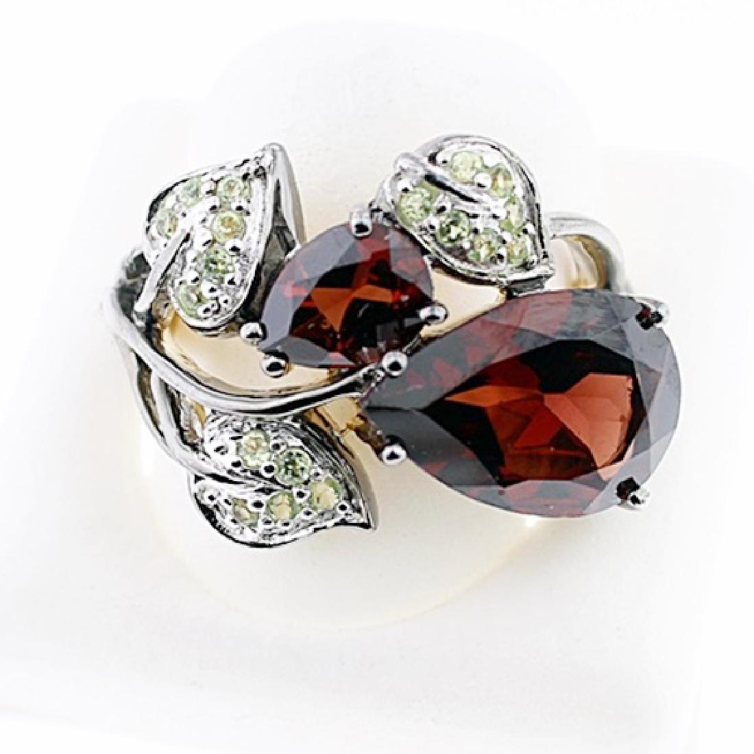 SILVER RING WITH GARNET AND PERIDOT (1 of 1)