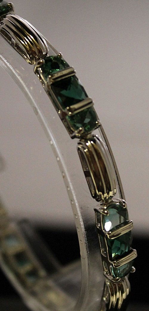 Andre Derain 1930 Oil on Canvas: Oil on canvas Andre Derain, circa 1930, private collection, framed, unframed dimensions approximately 24x20.