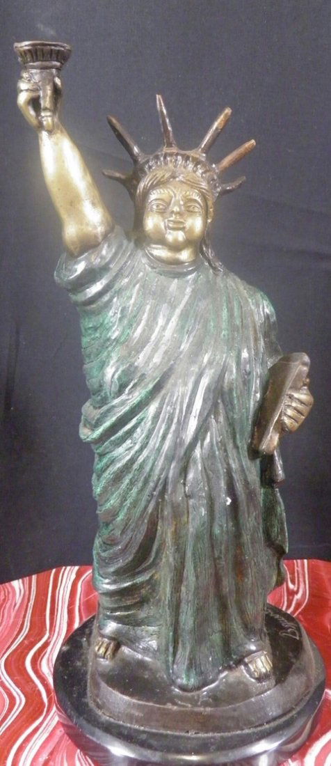 Bronze sculpture by Bruno Luna. Today, Sculpture: Bronze sculpture by Bruno Luna. Today, Sculpture remains Bruno Luna's main passion. He is also a collector, an editor, a promotor and an auctioneer of art, both privately and in his role as Director o