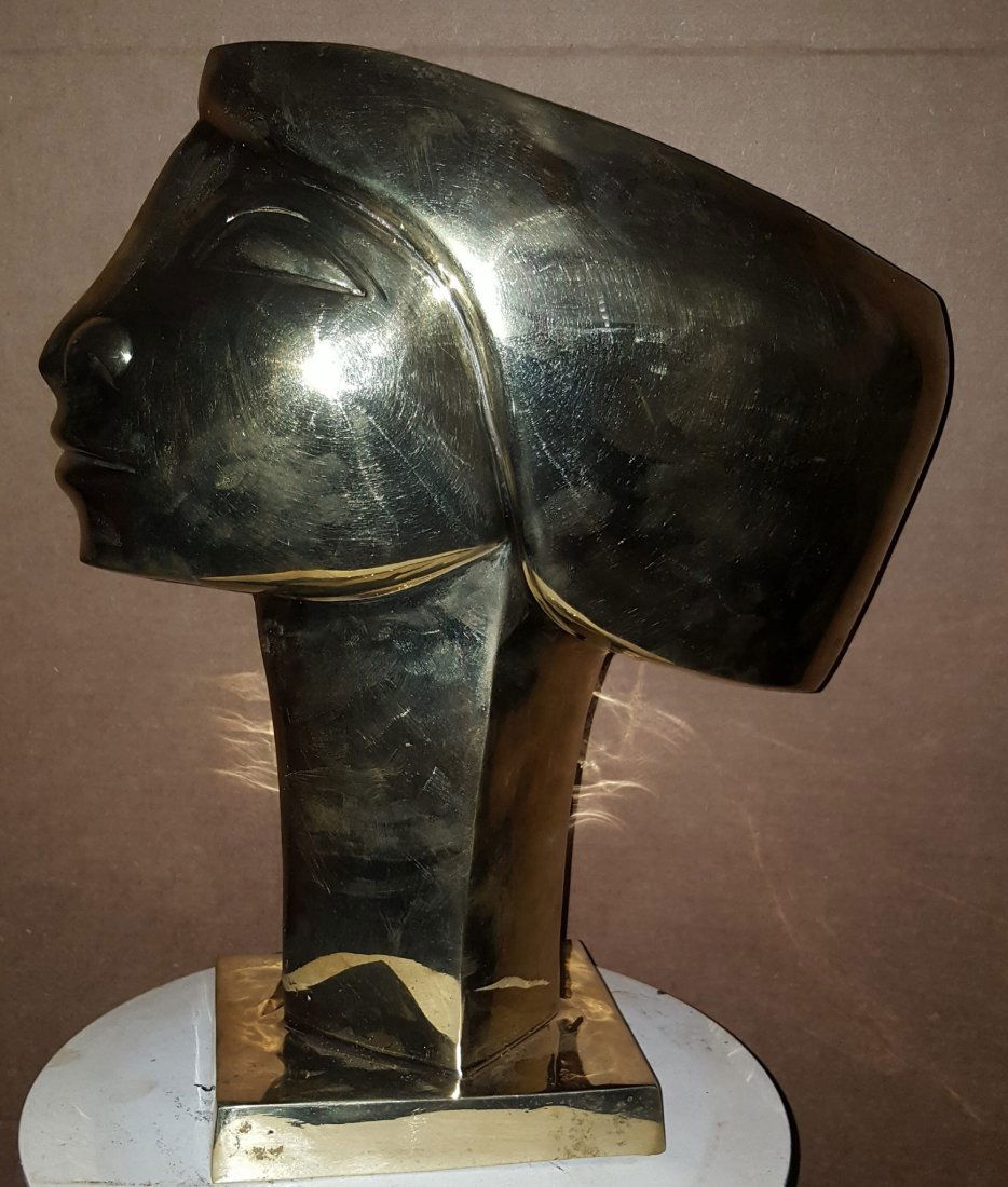 Oswaldo Guayasamin (1919-1999)-Bronze, singned-Size: (1 of 4)