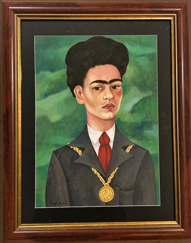 Frida Kahlo (1907-1954) was a Mexican painter who paint: Frida Kahlo (1907-1954) was a Mexican painter who painted many self - portraits. Inspired by Mexican popular culture she employed a native folk art style to explore questions of identity, post-colonia