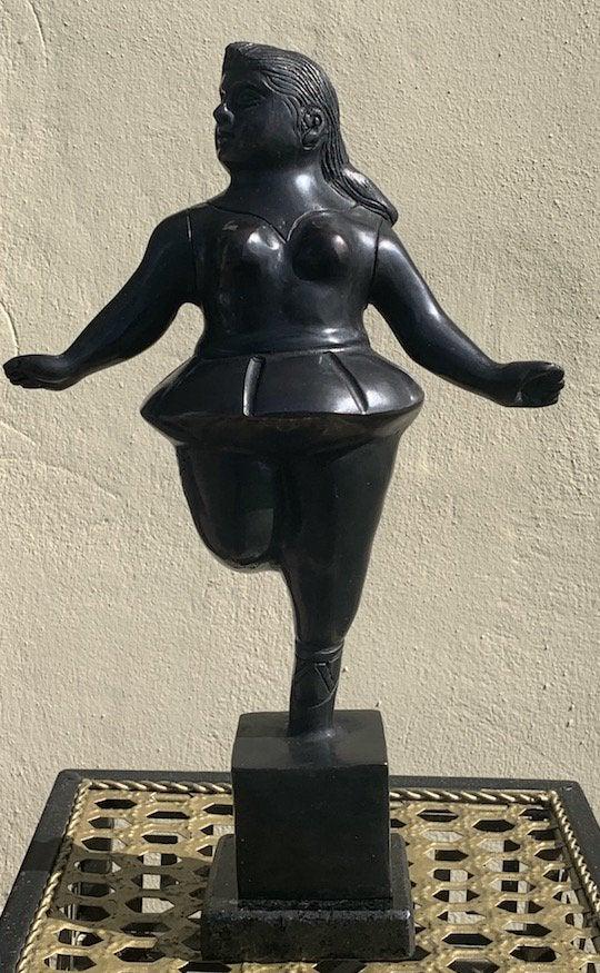 FERNANDO BOTERO. BRONZE SCULPTURE Bailarina. (1 of 2)