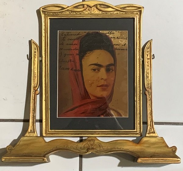 FRIDA KAHLO. COLOR PICTURE IN FRAME. DEDICATED AND: FRIDA KAHLO. COLOR PICTURE IN FRAME. DEDICATED AND HAND SIGNED. PICTURE Size: 7"H X 5.5 "w . FRAME SIZE: 13"H X 13"W. SHIpping in US $139.00