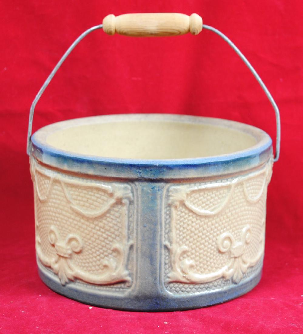 Stoneware Bowl w/ Handle (1 of 7)