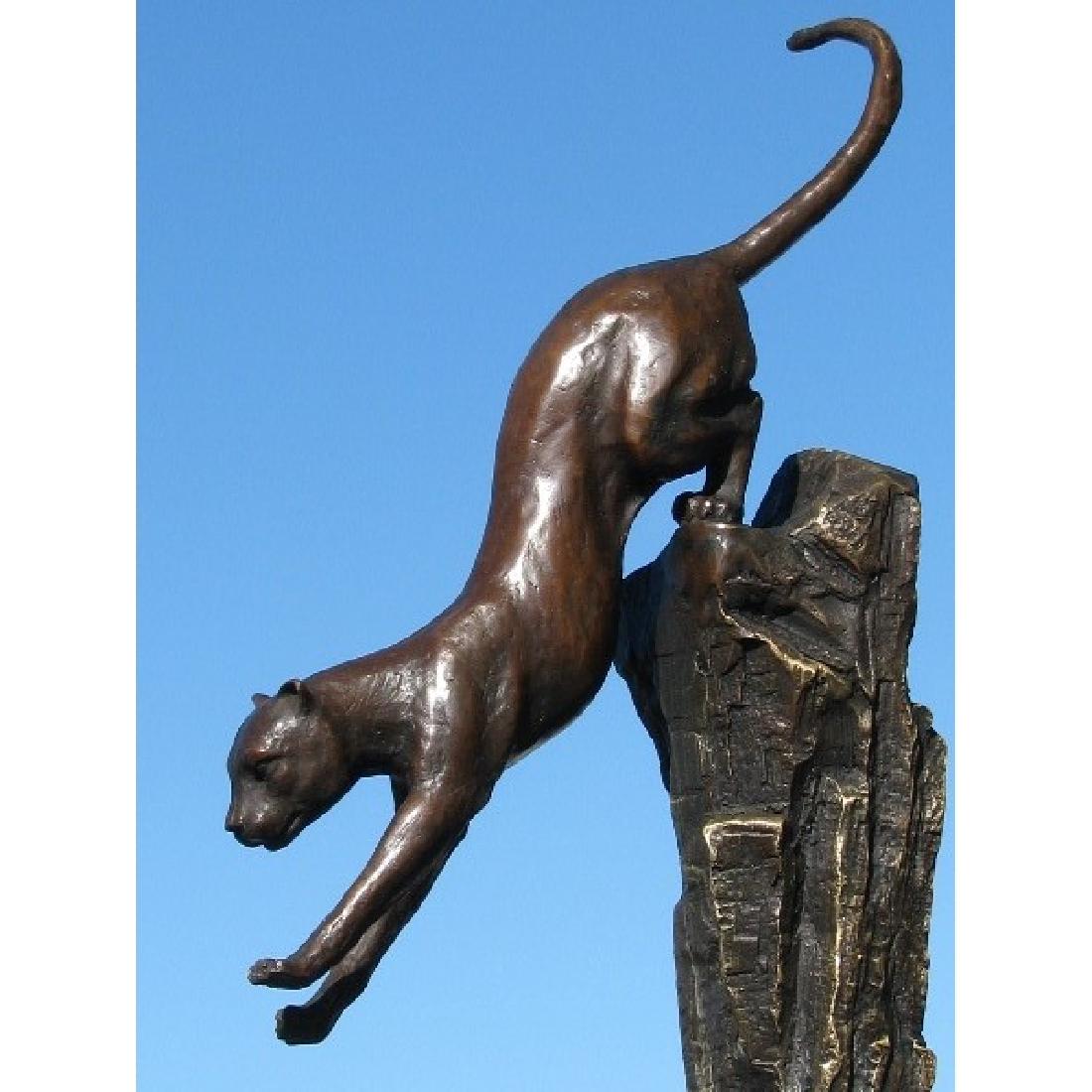 SIGNED BRONZE MAJESTIC LION AFRICAN KING SCULPTURE (1 of 7)