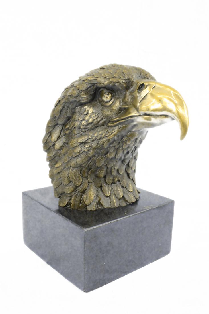 Eagle Garden Park Zoo Statue on Marble Base Figurine (1 of 9)
