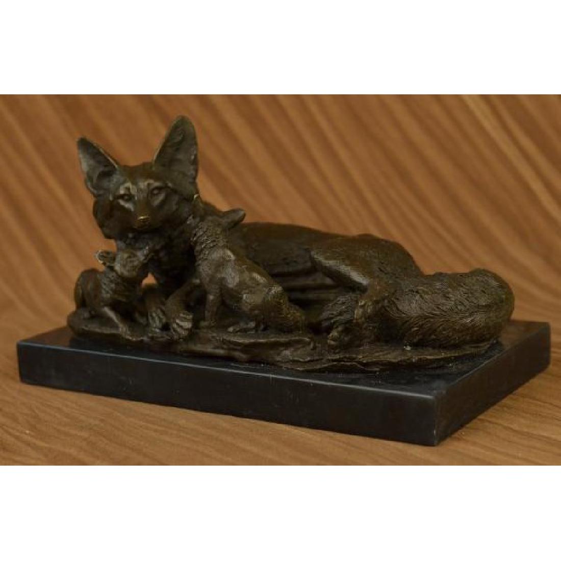 Wild Life Wolf With Babies Bronze Sculpture (1 of 6)