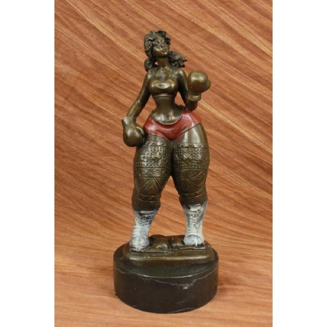 Roelna Lady Boxer Bronze Sculpture (1 of 5)