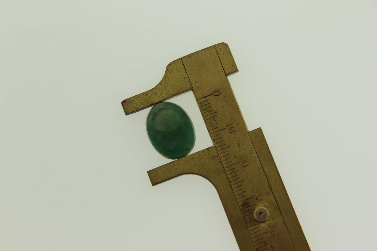 10.0 CT Green Beryl Emerald Loose Gemstone (1 of 3)