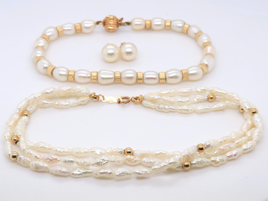 Lot of Pearl Jewelry (1 of 8)