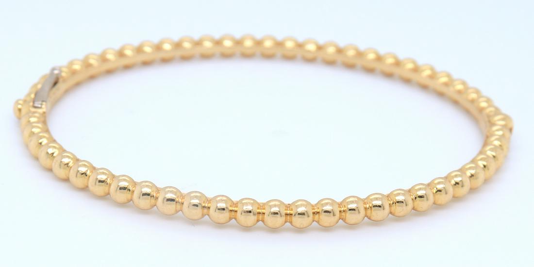 Van Cleef Perlee Pearls of Gold Bracelet in 18kt Yellow Gold (1 of 8)