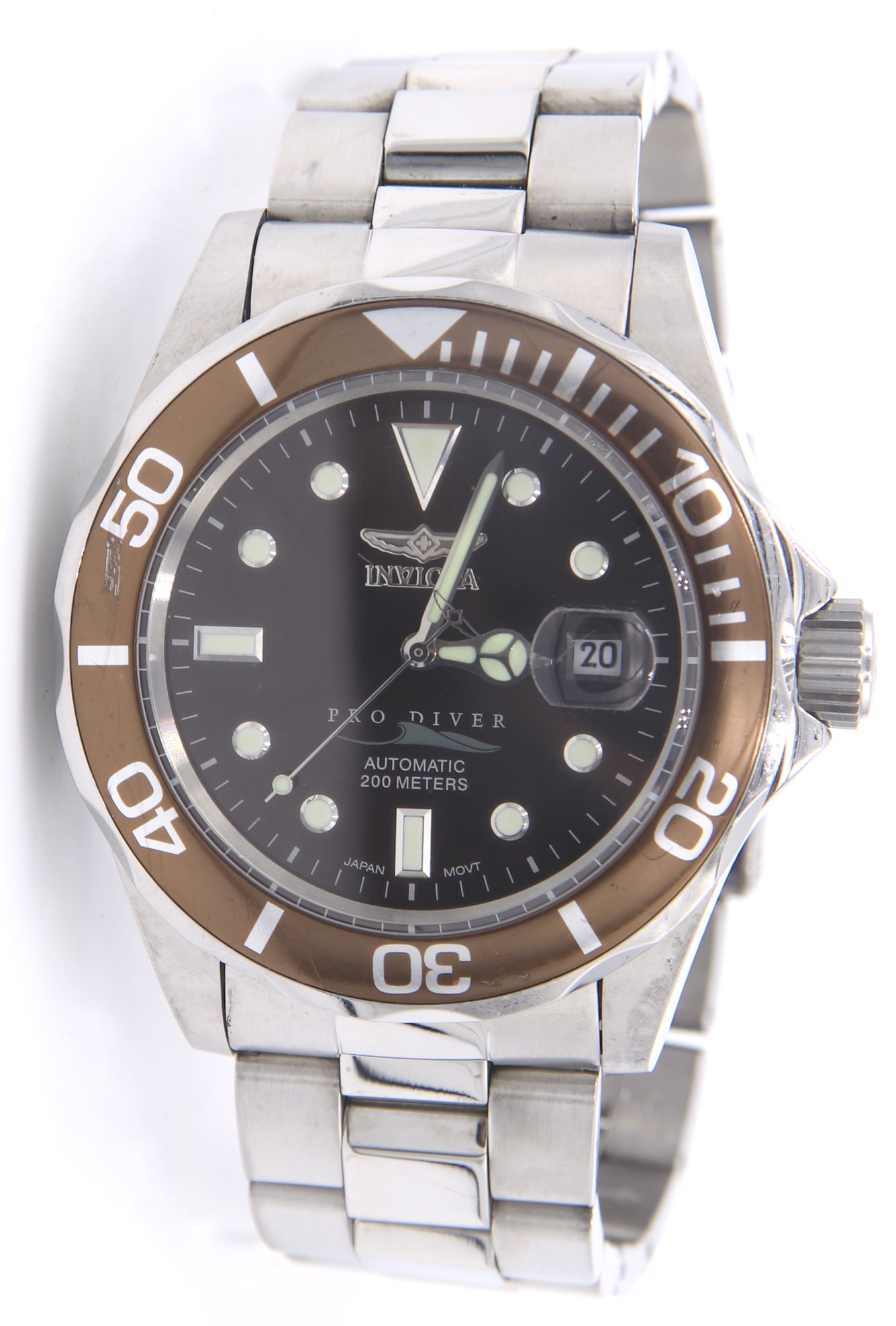 Invicta Pro Diver Brown Quartz 43mm Watch: Invicta Pro Diver Brown Quartz 43mm Stainless Steel 8 inches Watch. Total weight of Watch 167.70 Grams.