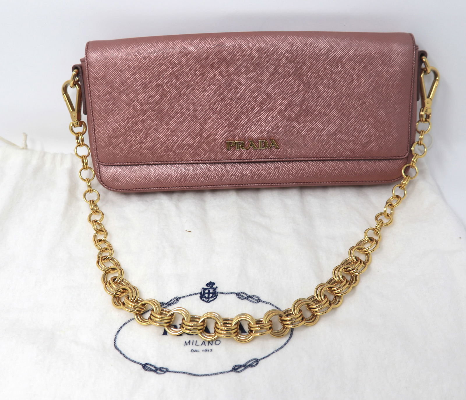 Prada saffiano cheap clutch bag