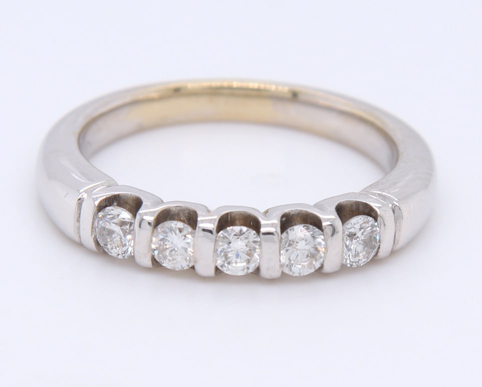 Fabulous 14kt WG Bar Set Round Diamond Band (1 of 4)