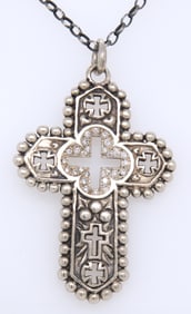 925 Sterling Silver Diamond Cross Pendant on chain