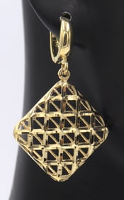 Gorgeous Yellow Gold Basket Weave Drop Dangle Earrings
