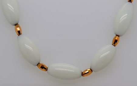 Italian 14KT Yellow Gold White Beads Necklace