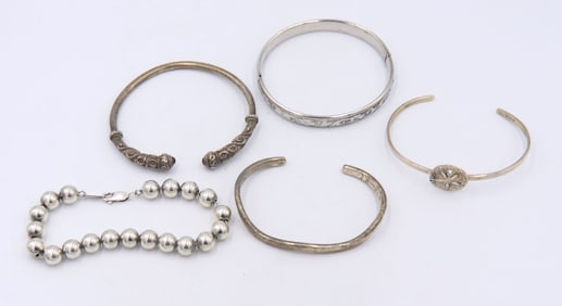 Lot of Vintage 925 Sterling Silver Bangles and Ball Bracelet