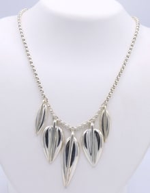 925 Sterling silver dangle pendant on rolo chain necklace