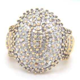 10kt Yellow gold diamond cluster ring