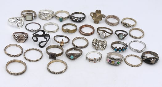 Group lot of Vintage 925 sterling silver rings