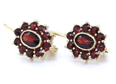 14kt Yellow gold Garnet cluster dangle earrings