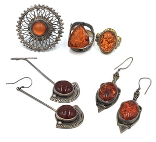 Lot of Vintage 925 sterling silver jewelry