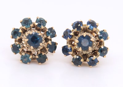 10kt Yellow gold blue sapphire flower stud earrings