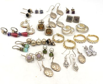 Group lot of Vintage 925 sterling silver earrings