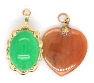 Lot of 2 Jade pendants in 14kt Yellow gold