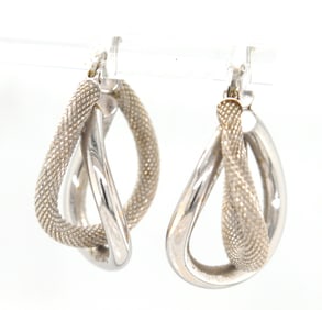 14kt White gold earrings